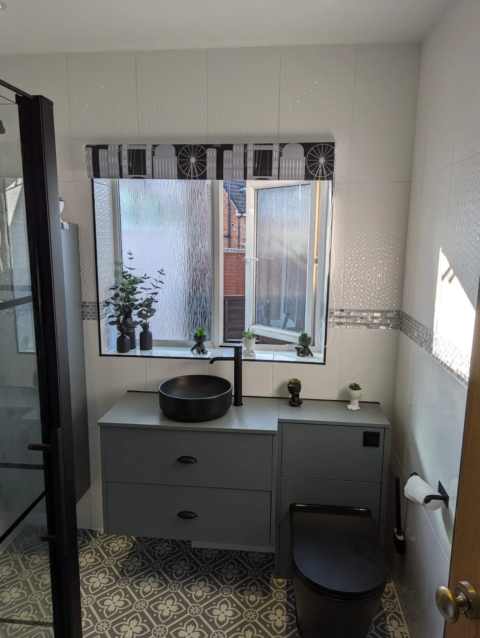 Bathroom fitters crawley
